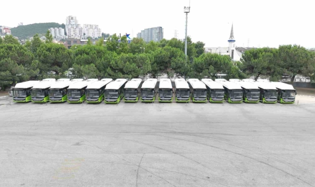 Büyükşehir'in 20 yeni otobüsü teslim edildi