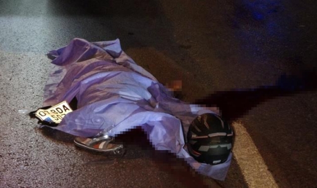 Çarpıp ölümüne sebep olduğu motosiklete geri dönüp 'ne olmuş' diye baktı, ardından kaçtı