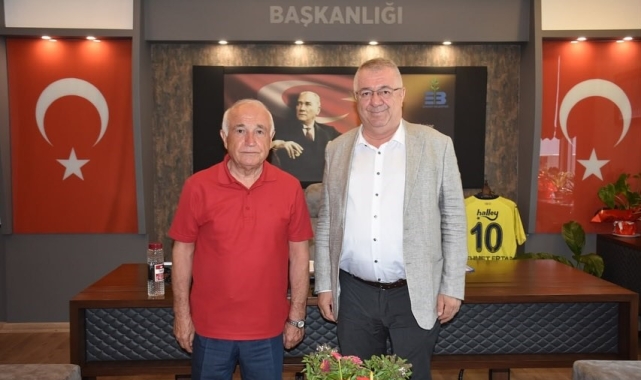 Cemil Çiçek'ten Edremit Belediyesi' ne ziyaret