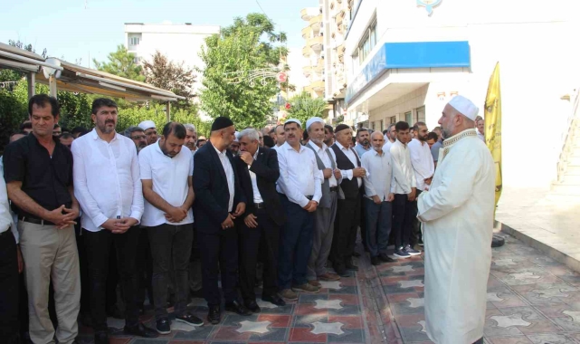 Cizre'de İsmail Haniye için gıyabi cenaze namazı kılındı