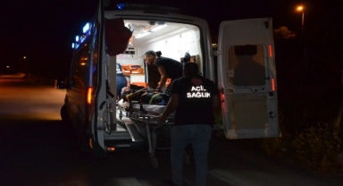Çorum'da minibüsle otomobil çarpıştı, 3 kişi yaralandı