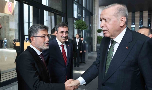 Cumhurbaşkanı Erdoğan: " ABD'nin Kongresi'nde soykırımcı bir katilin nasıl alkışlandığını tüm dünya izledi"