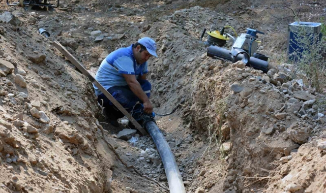 Datça Mesudiye'de kireç tıkanıklığı hat yenileme çalışmasıyla giderildi