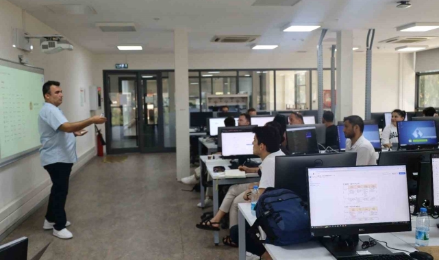 Dijital dönüşümde Türkiye'ye örnek adım