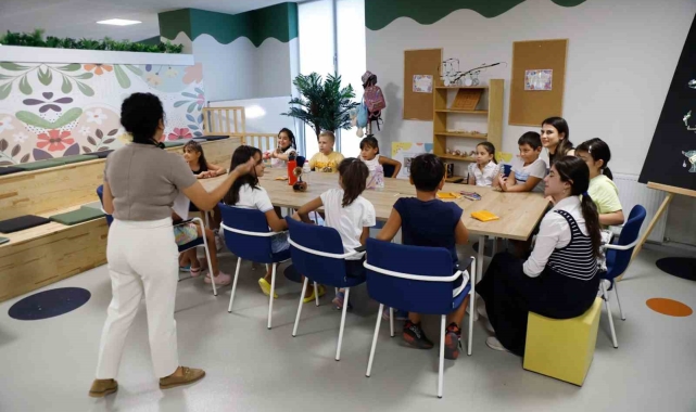 Drama atölyesi çocukların gelişimine katkı sağlıyor