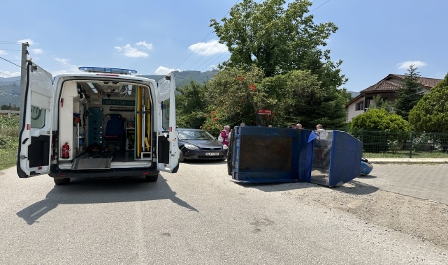 Düzce'de otomobille pat patın çarpıştığı kazada 1 kişi yaralandı
