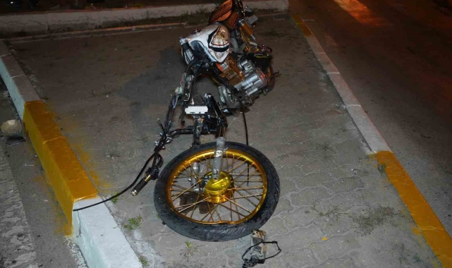 Edirne motosiklet ve otomobil çarpıştı: 1 ağır yaralı