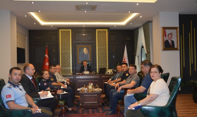 Edremit'te turizm işletmeleri denetleniyor