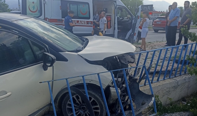 Erzincan'da trafik kazası: 7 yaralı