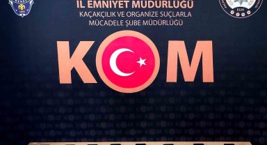 Erzurum polisinden kaçak cep telefonu operasyonu