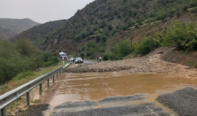 Erzurum'da yoğun yağış heyelan ve seli getirdi