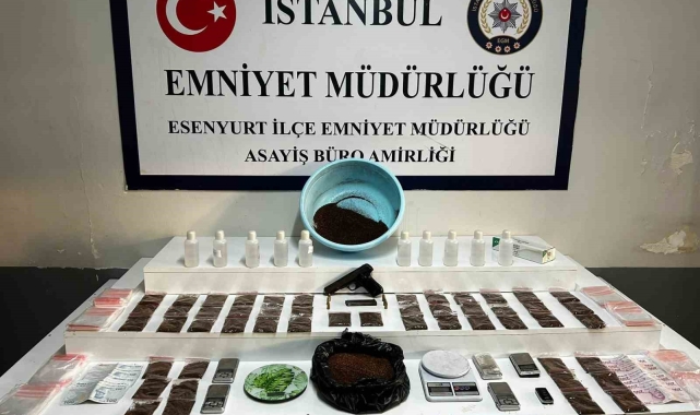 Esenyurt'ta uyuşturucu operasyonu: 4 kilo uyuşturucu ele geçirildi