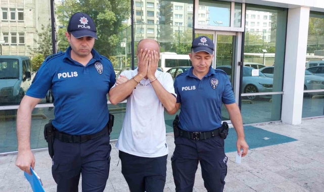 Eski kız arkadaşını bıçakla tehdit edip alıkoyan şahıs tutuklandı