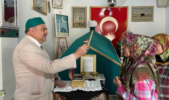 Eskişehir'de kutsal emanet vatandaşlarla buluşturuldu