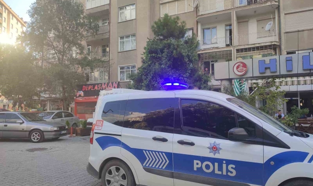 Evinde tek yaşayan 2 çocuk babası ölü bulundu