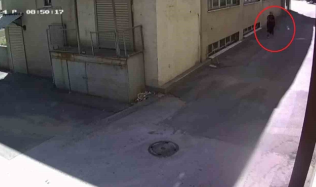 'Fal bakıyorum' diye vatandaşları dolandıran kadın kamerada
