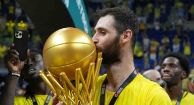 Fenerbahçe Beko, Georgios Papagiannis'e veda etti