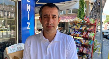 Fethiye Kordon'da ilginç başlı ve kulakları dışarıda bir yılan görüntülendi