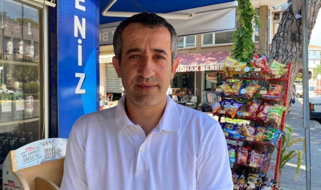 Fethiye Kordon'da ilginç başlı ve kulakları dışarıda bir yılan görüntülendi