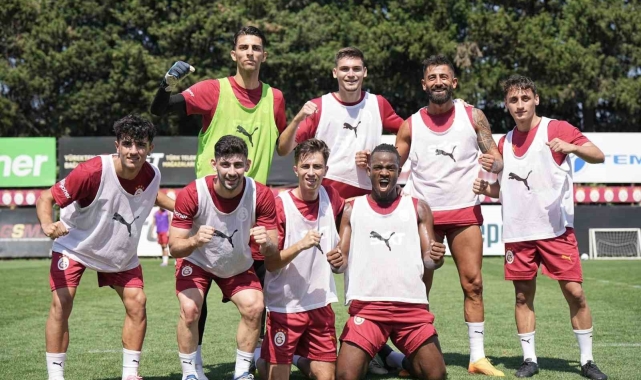 Galatasaray, çalışmalarını sürdürdü