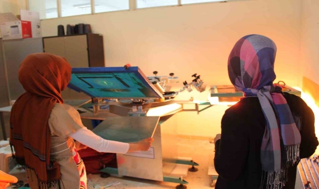 Gediz MYO'da Moda Tasarım bölümü yeniden açılıyor