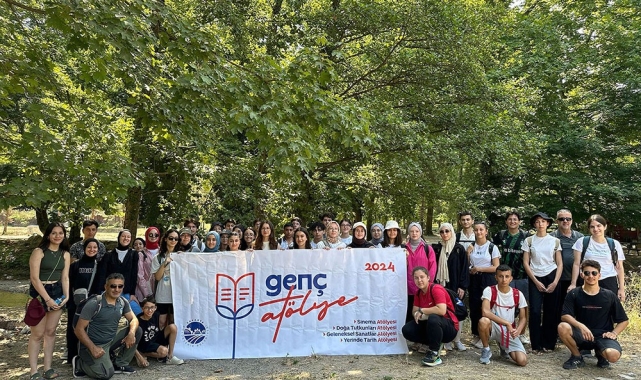Gençler Büyükşehirle Maden Deresi&#039;nde keyifli bir yolculuğa çıktı