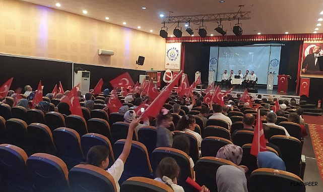 GERZE'DE 15 TEMMUZ DEMOKRASİ VE MİLLİ BİRLİK GÜNÜ ETKİNLİĞİ DÜZENLENDİ!