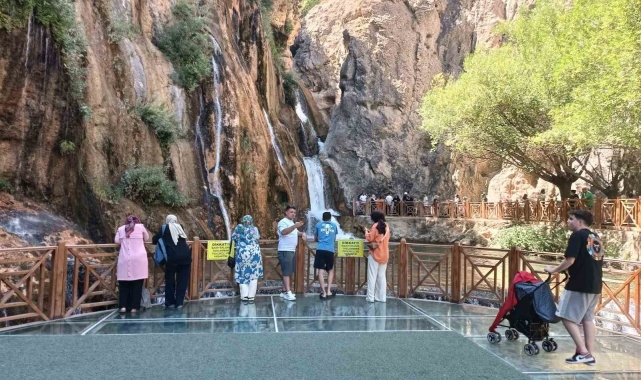 Günpınar Şelalesi'ne ziyaretçi akını