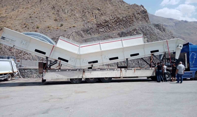 Hakkari'de çöplerin taşınması sorunu çözüldü
