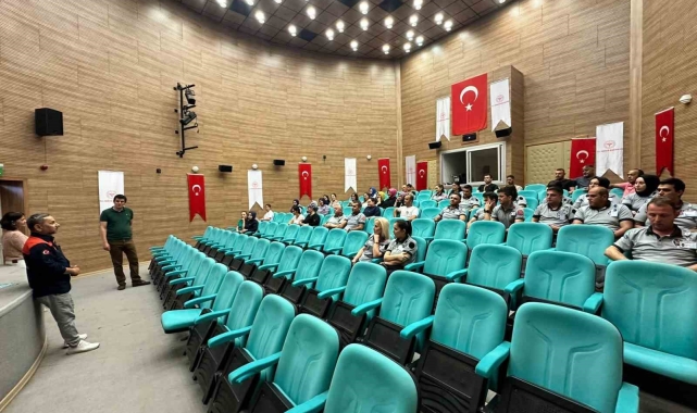Hastane personeline KBRN eğitimi