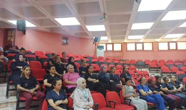 Hastane temizlik personeline iş sağlığı ve güvenliği eğitimi verildi