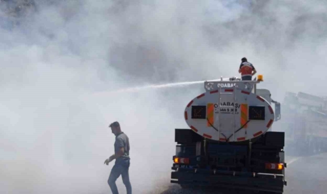 Hırdavat deposunda korkutan yangın