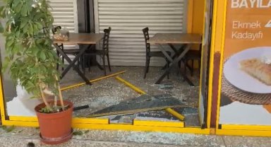 Husumetlisini vuran çocuk, gözaltına alınmamak için başına silah dayadı