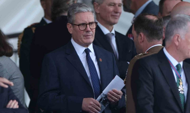 İngiltere'de halk yarın erken genel seçimler için sandık başına gidecek