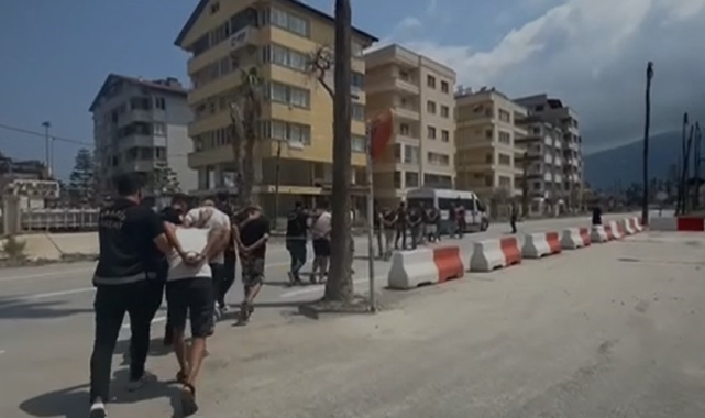 İskenderun ilçesinde 2 şahıs tutuklandı