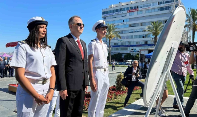 İzmir'de 1 Temmuz Denizcilik ve Kabotaj Bayramı kutlandı