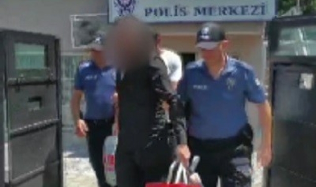 İzmir'de aranan 2 firariye şafak operasyonu