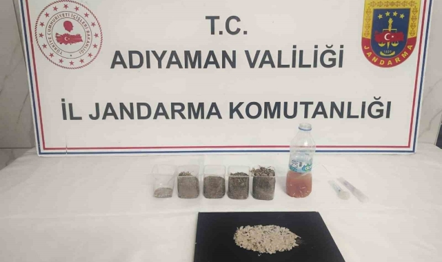 Jandarma ekipleri uyuşturucuya geçit vermiyor