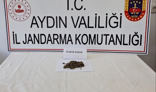 Jandarma uyuşturucuya geçit vermiyor: 6 gözaltı