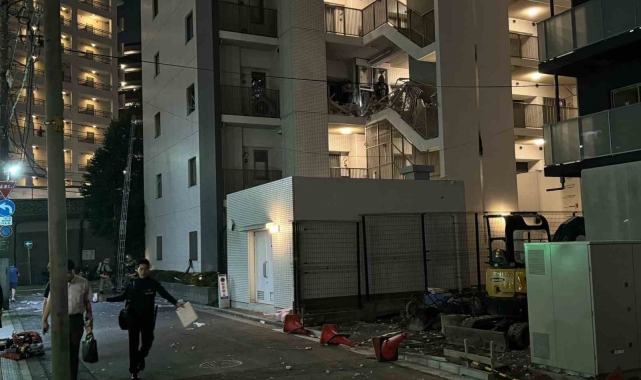 Japonya'da gazı açtıktan sonra intihardan vazgeçen şahıs sigara yakınca ev havaya uçtu