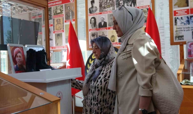 Kahraman şehitlerin eşyaları müzede sergileniyor