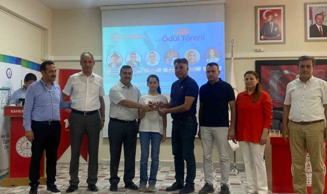 Kahramanmaraş'ın LGS birincileri ödüllendirildi