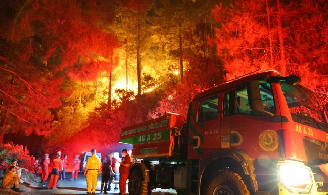Kahramanmaraş'taki orman yangınına gece müdahalesi