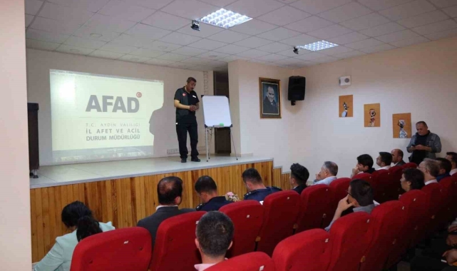 Karacasu'da İlçe Afet Müdahale Planı Eğitimi Toplantısı gerçekleştirildi