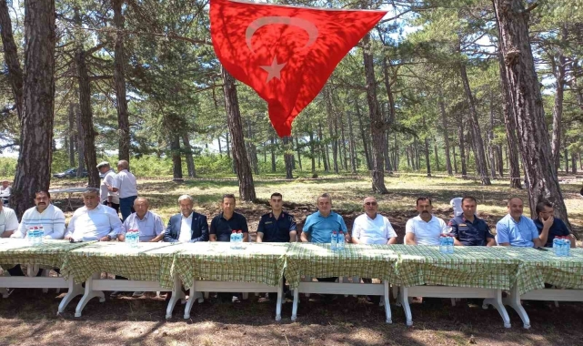 Karaçayır Köyü şenliği yoğun katılıma sahne oldu