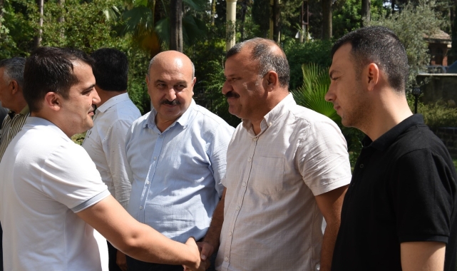 Karaisalı Kaymakamı Muhammed Huzeyfe Onur alkışlarla uğurlandı