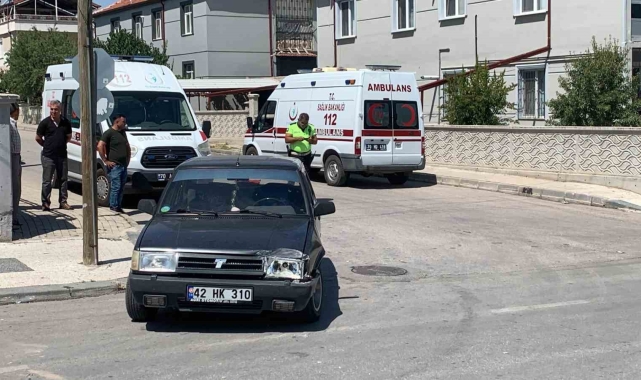 Karaman'da vakaya giden ambulans kaza yaptı