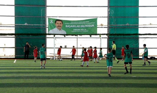 Karatay'da Yaz Kur'an Kurslarındaki öğrencilere futbol turnuvası