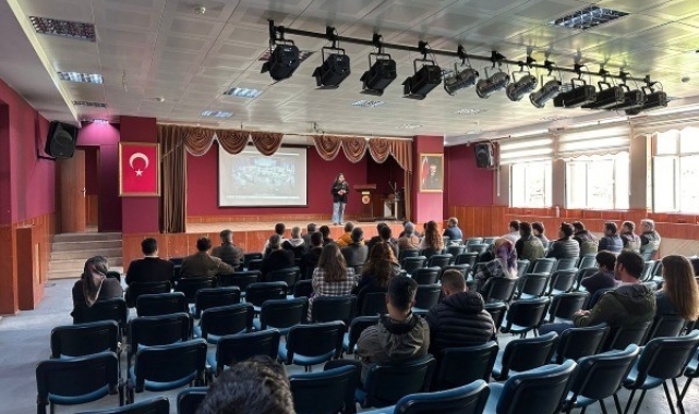 Kars'ta belediye personellerine afet eğitimi verildi