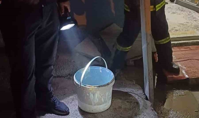 Kars'ta ocak üstünde unutulan tencere itfaiyeyi alarm geçirdi